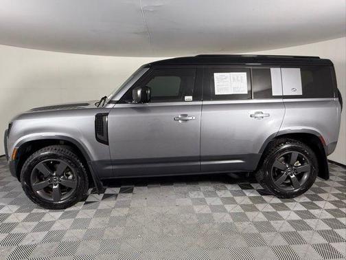 2024 Land Rover Defender 110 P300