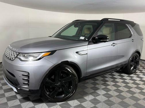 2026 Land Rover Discovery Tempest Edition