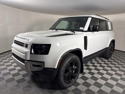 2025 Land Rover Defender 110 P400 S
