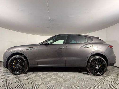 2022 Maserati Levante Modena