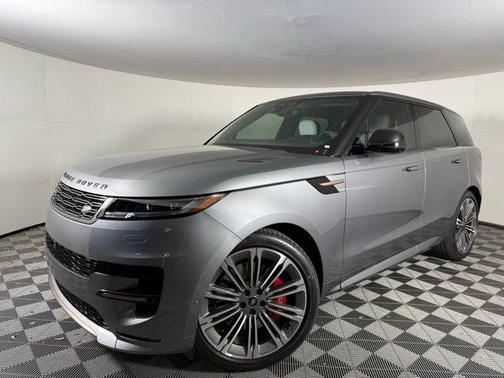2025 Land Rover Range Rover Sport SE