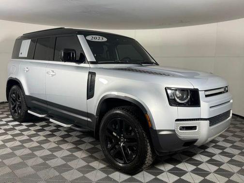 2023 Land Rover Defender 110 SE