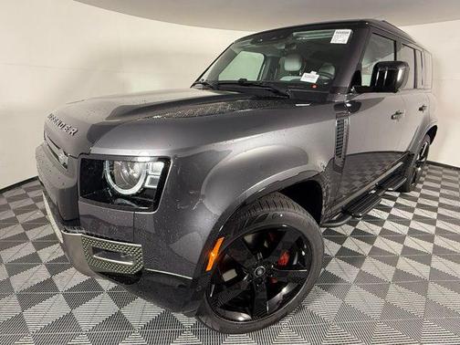 2025 Land Rover Defender 110 P400 X