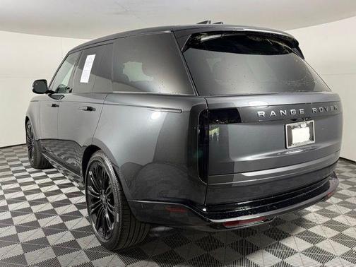 2025 Land Rover Range Rover P530 Autobiography