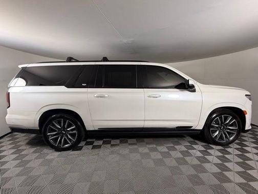 2021 Cadillac Escalade ESV Sport