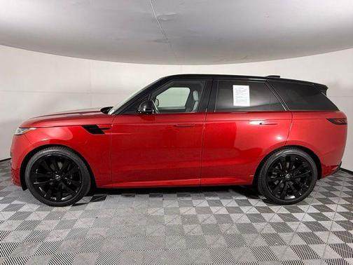 2024 Land Rover Range Rover Sport SE
