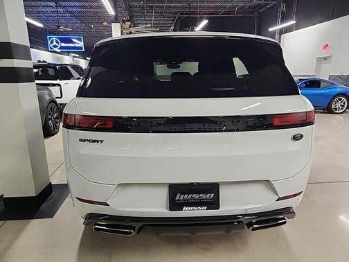2023 Land Rover Range Rover Sport SE