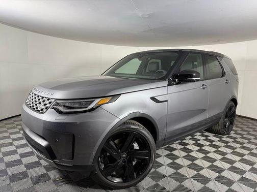 2025 Land Rover Discovery P300 S