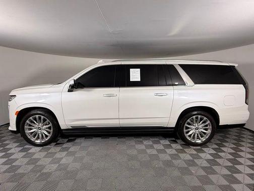 2022 Cadillac Escalade ESV Premium Luxury