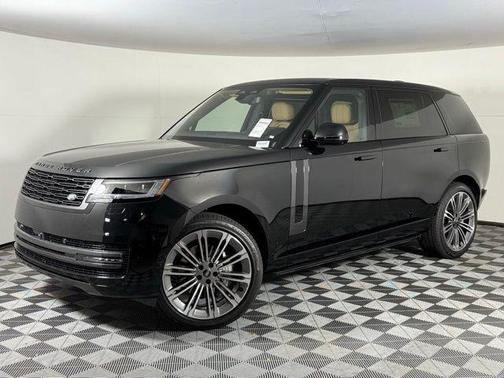 2025 Land Rover Range Rover P400 SE 7 Seat