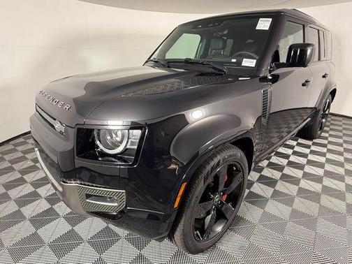 2025 Land Rover Defender 110 P400 X