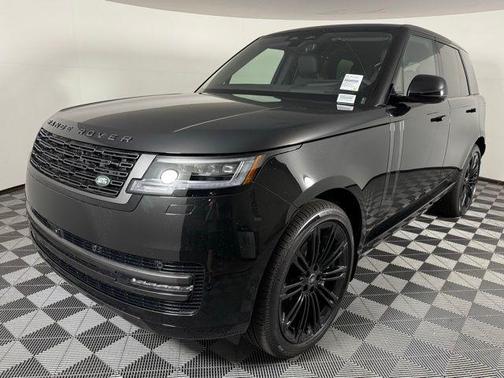 2025 Land Rover Range Rover P530 SE