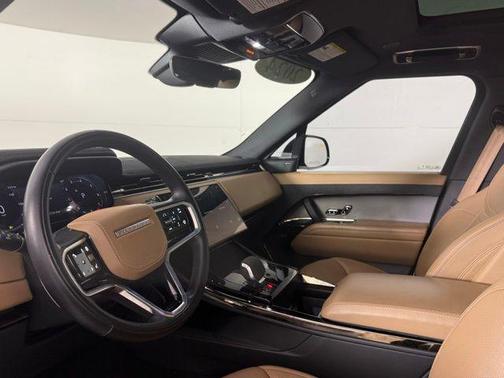 2024 Land Rover Range Rover Sport SE
