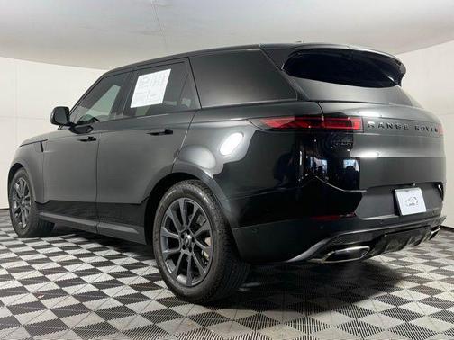 2024 Land Rover Range Rover Sport SE