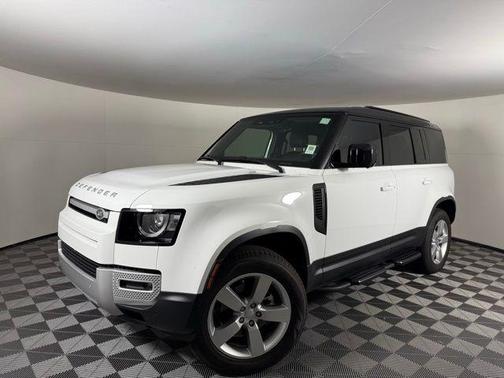 2025 Land Rover Defender 110 P300