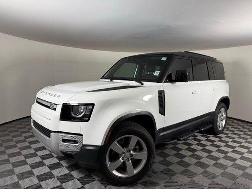 2025 Land Rover Defender 110 P300