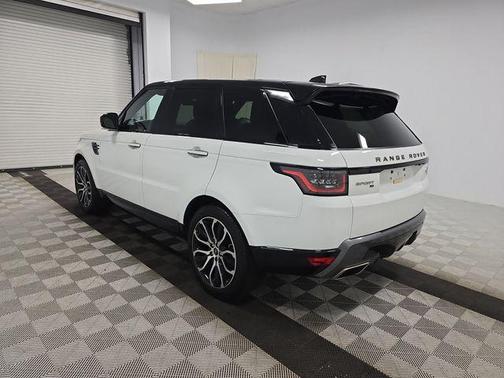 2022 Land Rover Range Rover Sport HSE Silver Edition