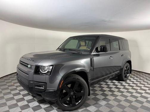 2025 Land Rover Defender 110 P500 X-Dynamic SE