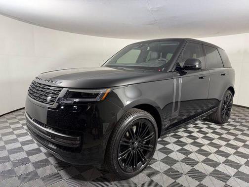 2025 Land Rover Range Rover P530 SE