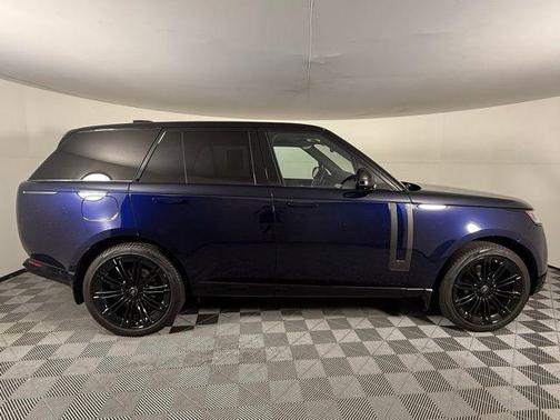 2023 Land Rover Range Rover P400 SE