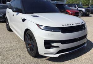 2023 Land Rover Range Rover Sport SE