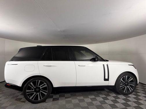 2023 Land Rover Range Rover P400 SE
