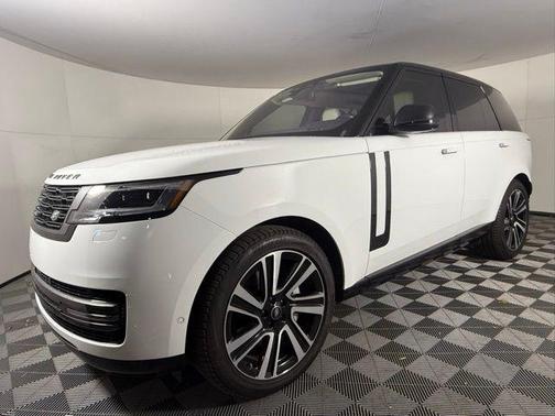 2023 Land Rover Range Rover SE