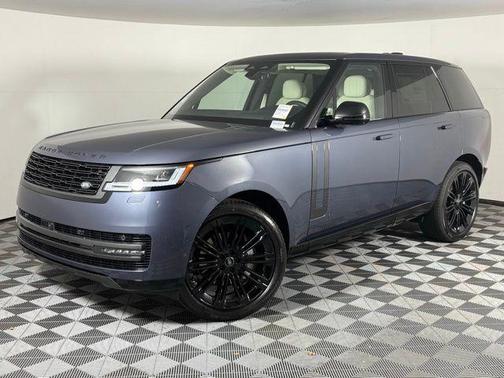 2025 Land Rover Range Rover P400 SE