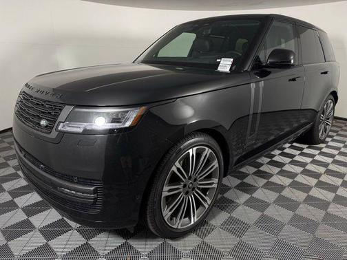 2025 Land Rover Range Rover P530 Autobiography