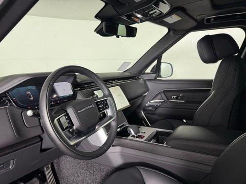 2025 Land Rover Range Rover P530 Autobiography