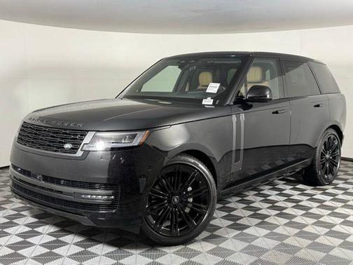 2025 Land Rover Range Rover P400 SE