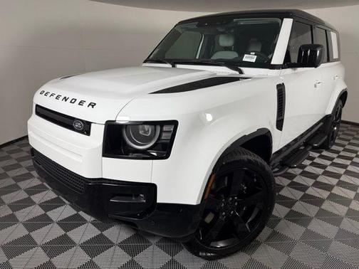 2026 Land Rover Defender 110 V8