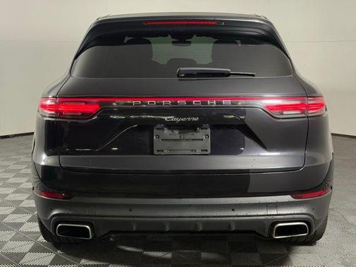 2021 Porsche Cayenne Base