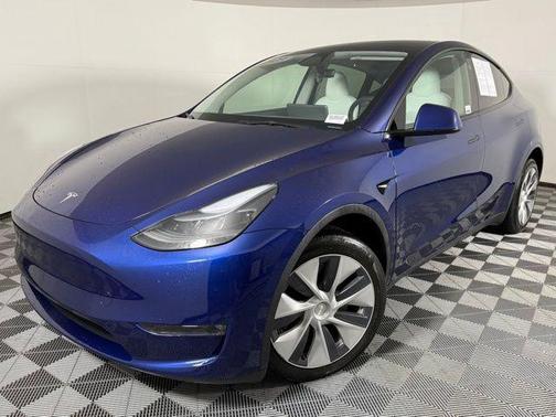 2023 Tesla Model Y Long Range Dual Motor All-Wheel Drive