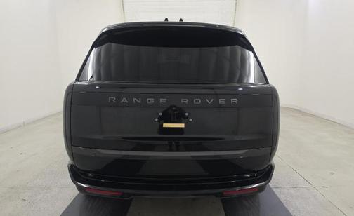 2025 Land Rover Range Rover P400 SE 7 Seat