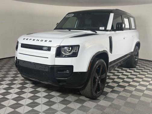 2023 Land Rover Defender 110 X-Dynamic SE