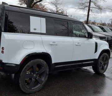 2023 Land Rover Defender 110 X-Dynamic SE