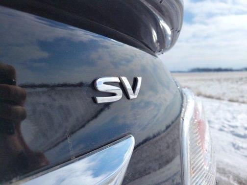 Photo 3 of 33 of 2015 Nissan Altima 2.5 SV