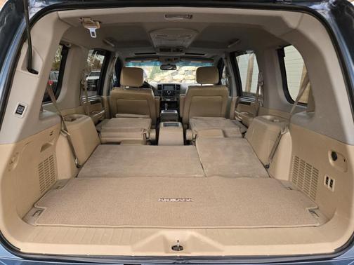 2011 Nissan Armada Platinum