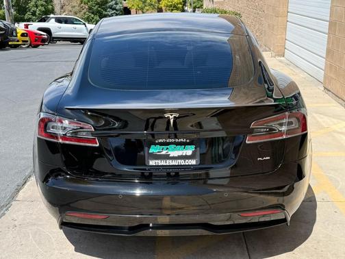2021 Tesla Model S Plaid