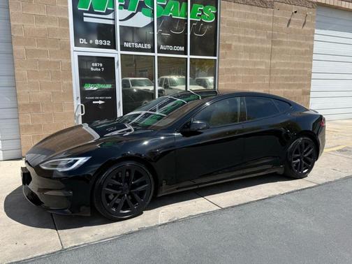 2021 Tesla Model S Plaid