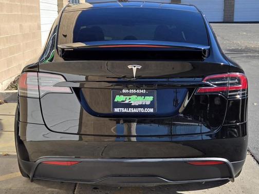2023 Tesla Model X Standard Range