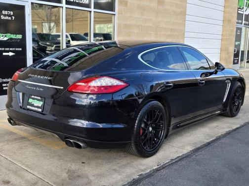 2011 Porsche Panamera Turbo