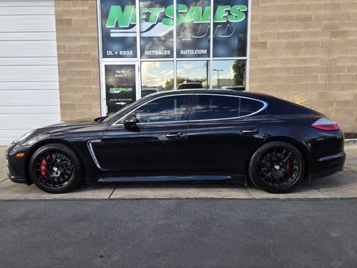 2011 Porsche Panamera Turbo