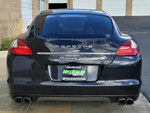 2011 Porsche Panamera Turbo