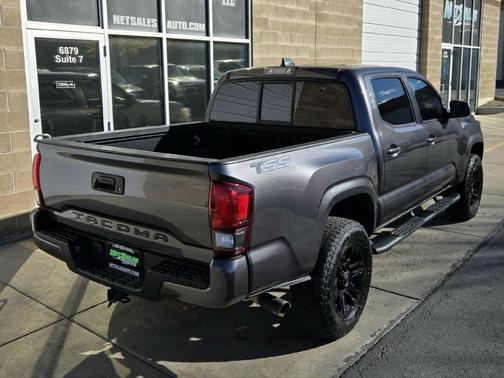 2022 Toyota Tacoma SR
