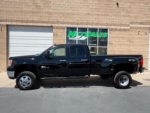 Super Black 2010 GMC Sierra 3500 H/D