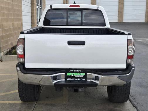 2015 Toyota Tacoma ITÂ TIME Â LIFTED LOADED AND READY ADVENTURE!!!