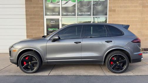 2018 Porsche Cayenne Turbo