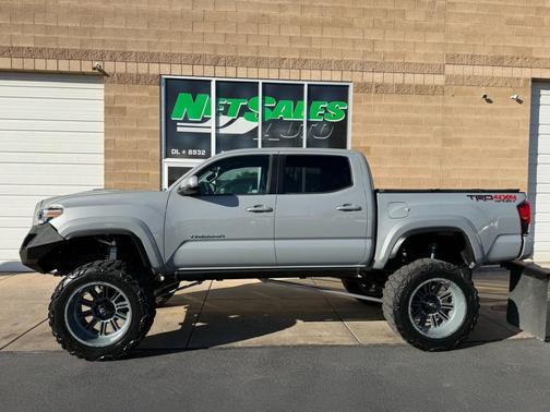 2019 Toyota Tacoma TRD Sport